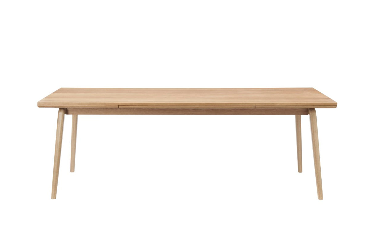 C65 Åstrup - Dining table - Oak - 100 x 220
