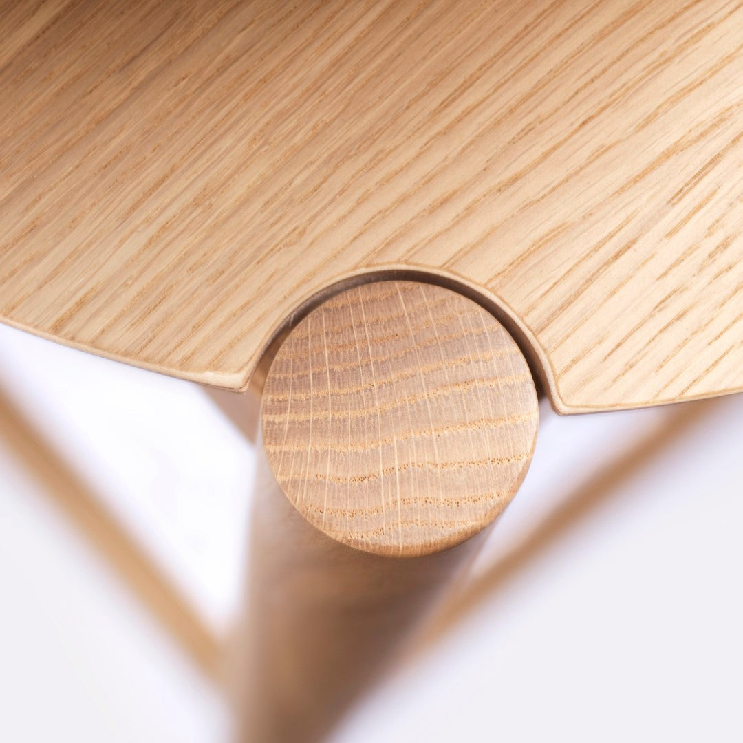 J185 Øst - Counter chair - Oak