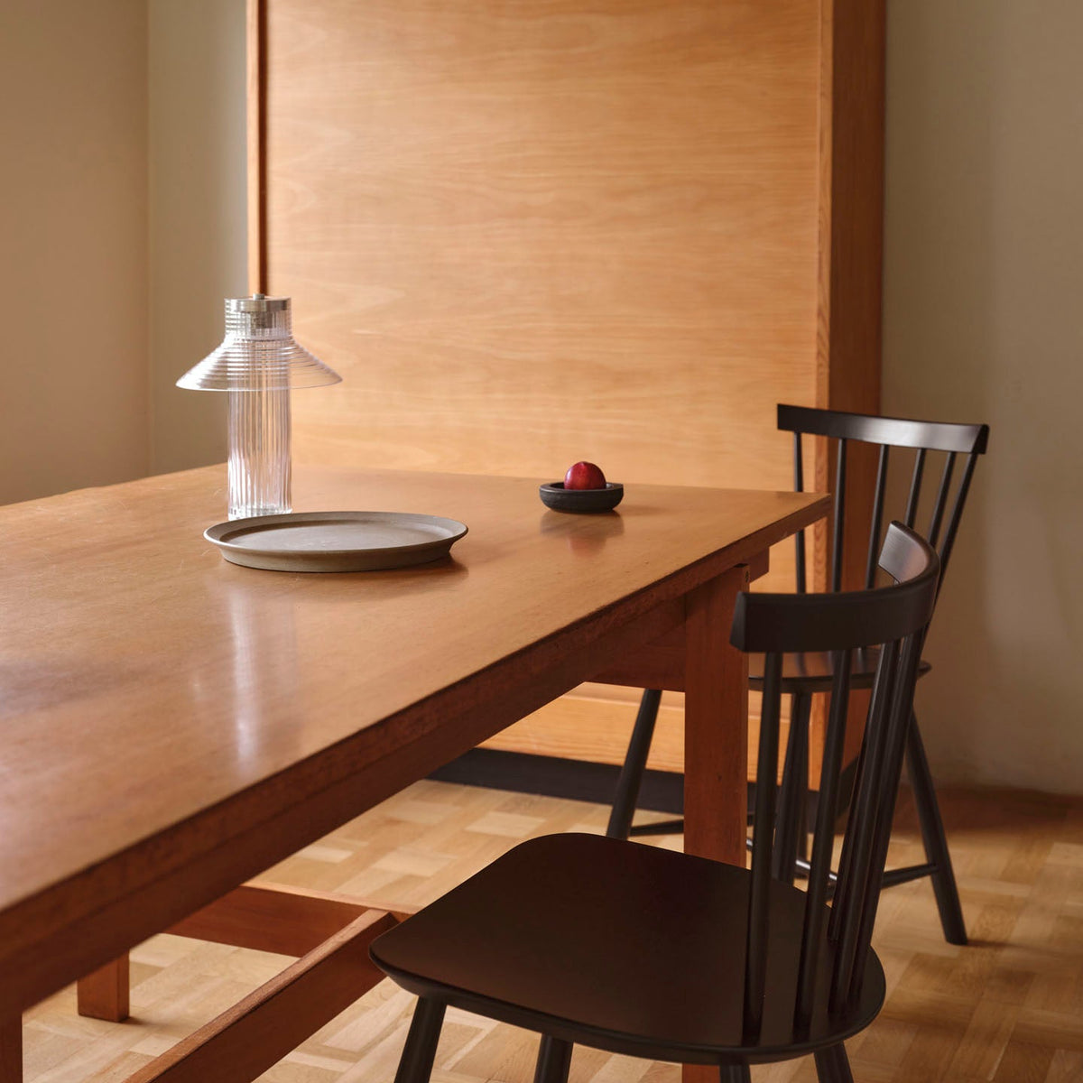 J46 - Chair - 2 pcs - Beech - Jet Black