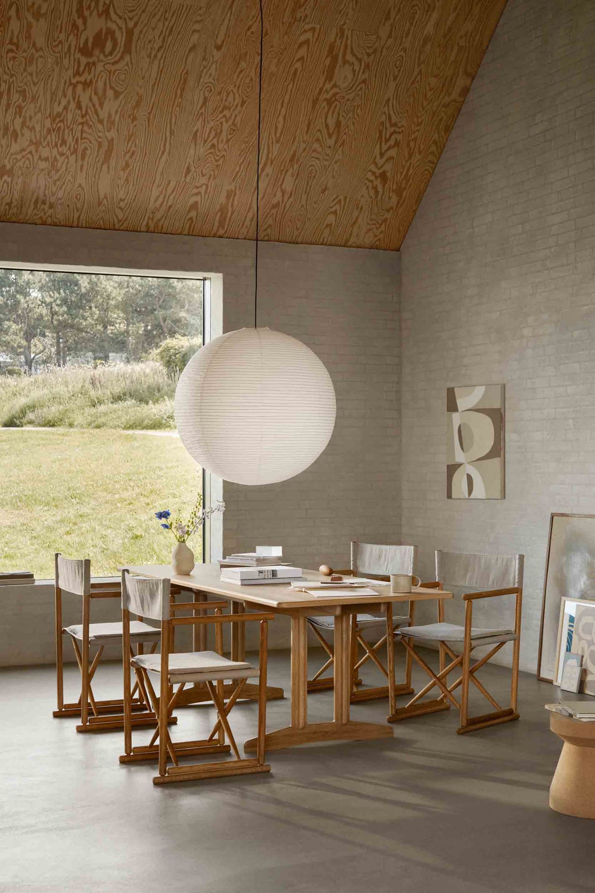 J138 - Folding chair - Oak - Linen - Beige - Lifestyle 4