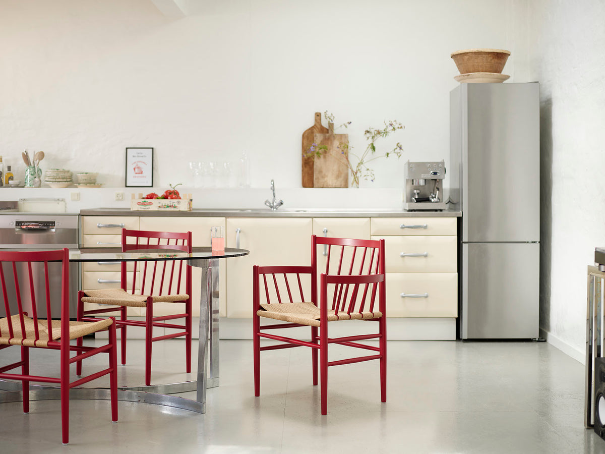 J81 - Chair - Beech - Ruby Red - Lifestyle 1