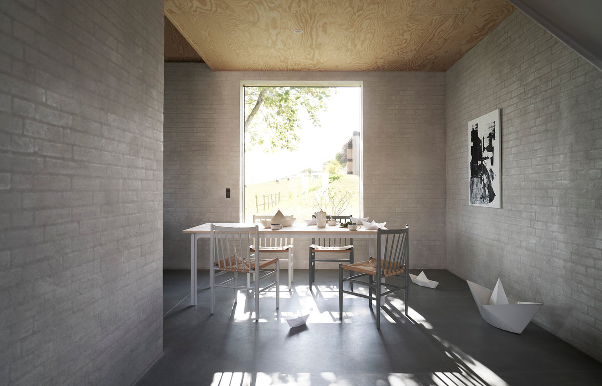 J80 - Chair - Beech - Pure White - Lifestyle 2